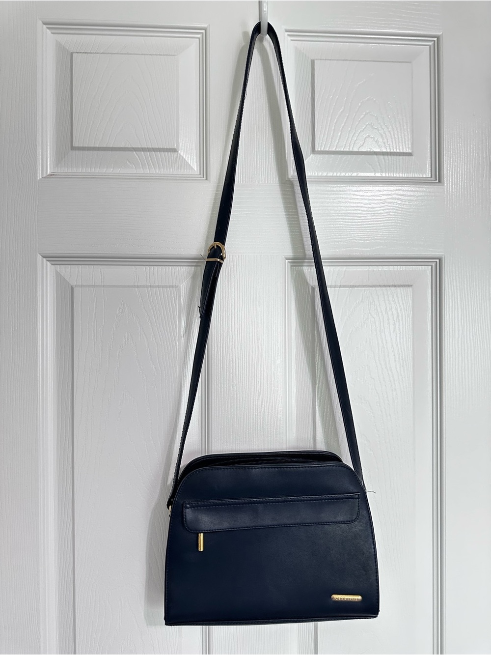 Liz Claiborne Navy Crossbody Bag with Gold Hardware